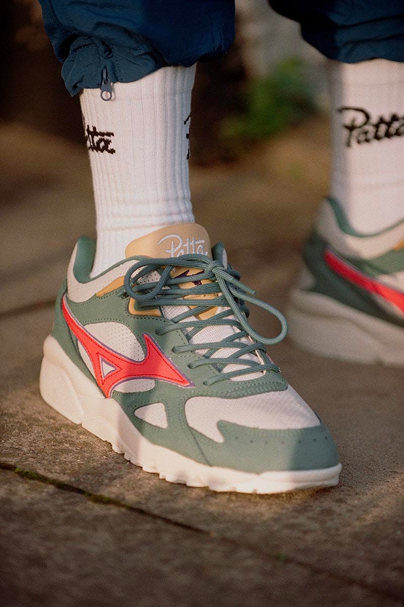 Patta mizuno sky medal clearance